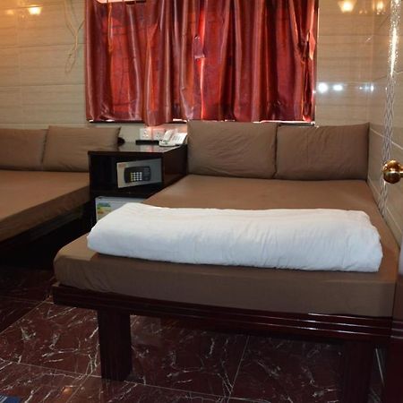 Everest Base Camp Hostel Hong Kong Bagian luar foto