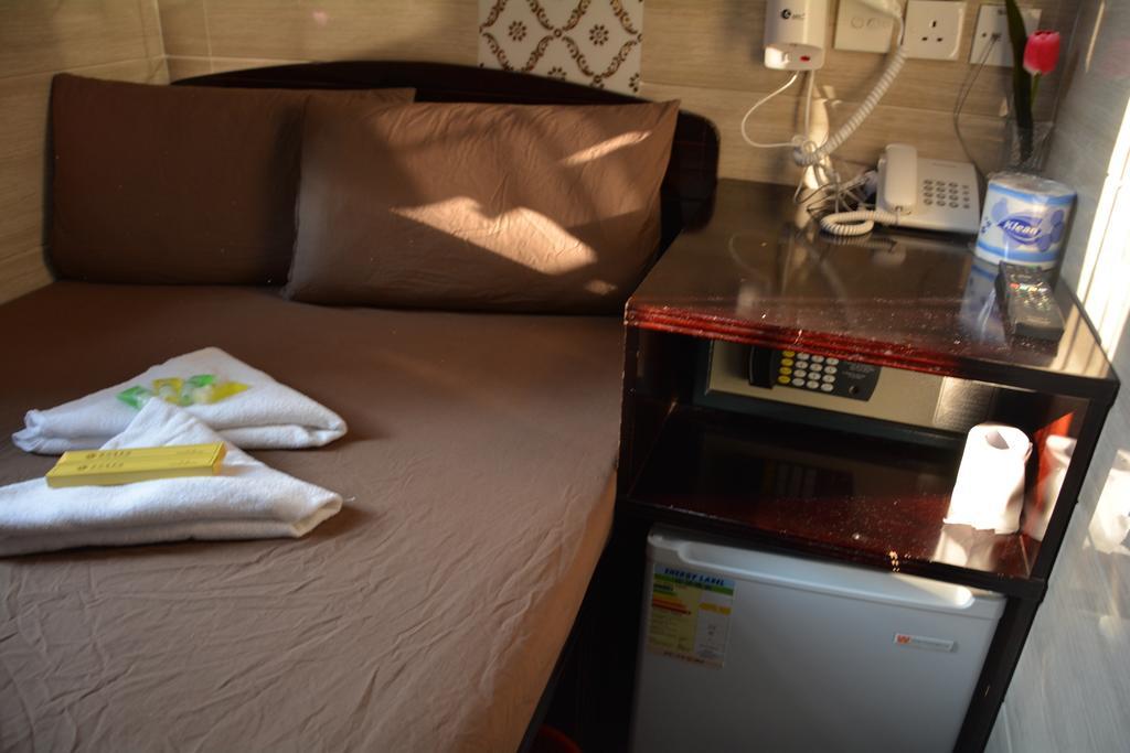 Everest Base Camp Hostel Hong Kong Bagian luar foto