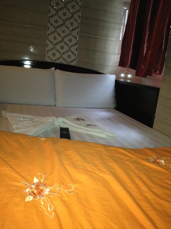 Everest Base Camp Hostel Hong Kong Bagian luar foto