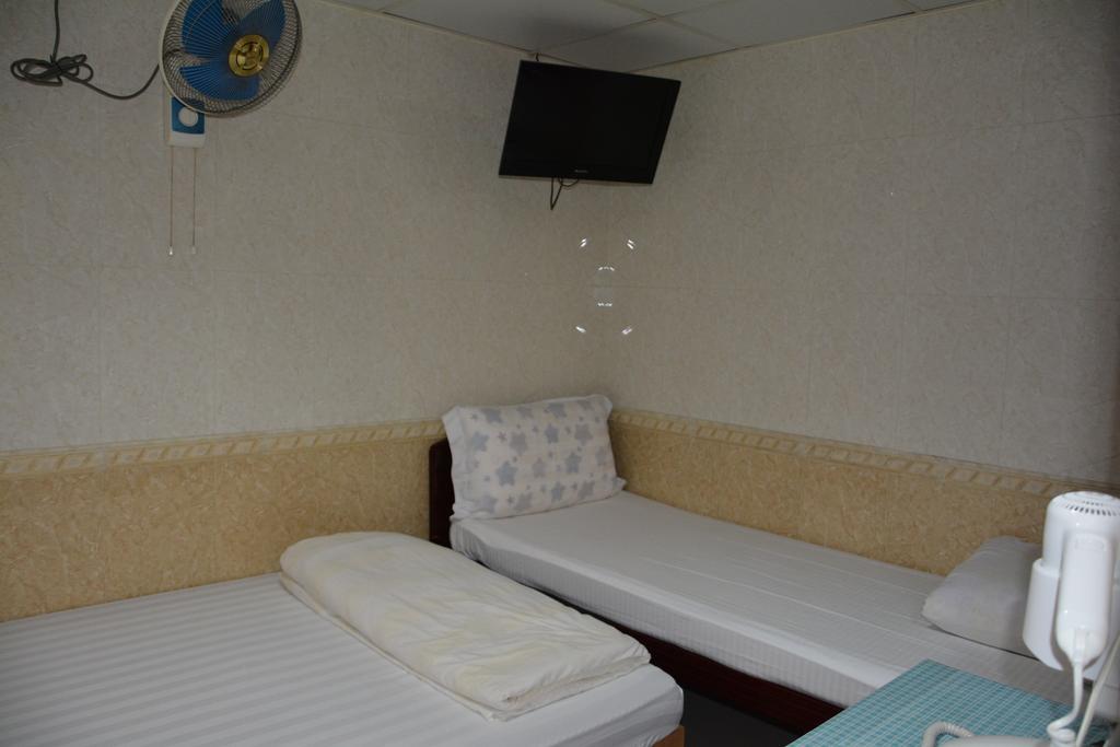 Everest Base Camp Hostel Hong Kong Bagian luar foto
