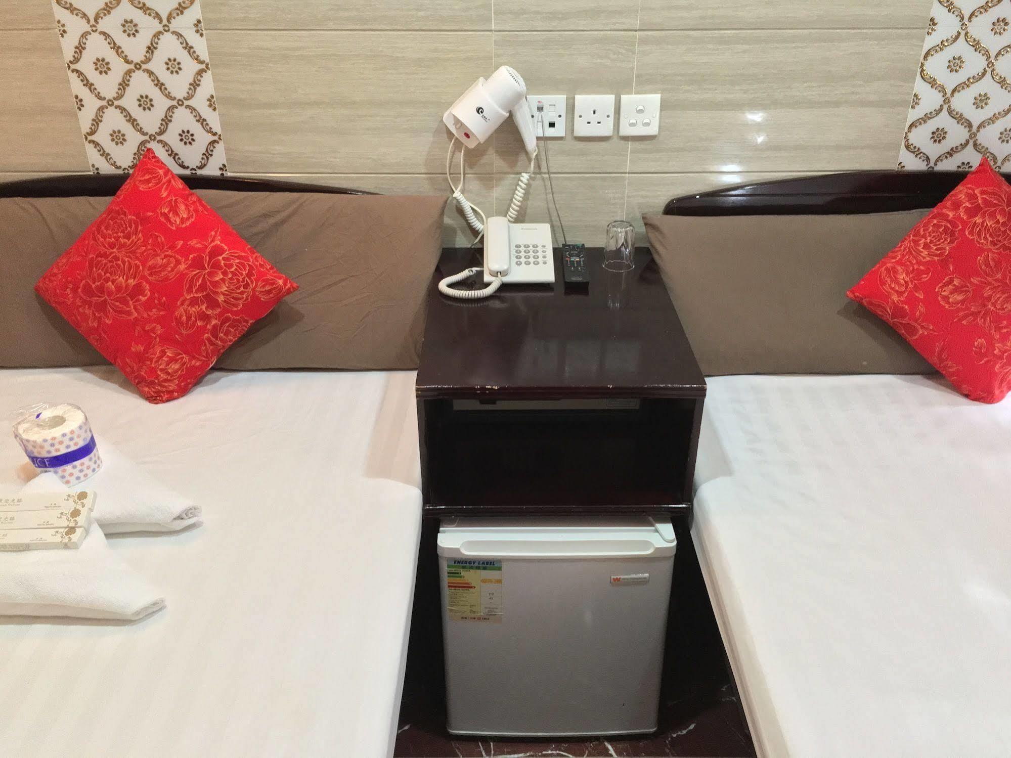 Everest Base Camp Hostel Hong Kong Bagian luar foto