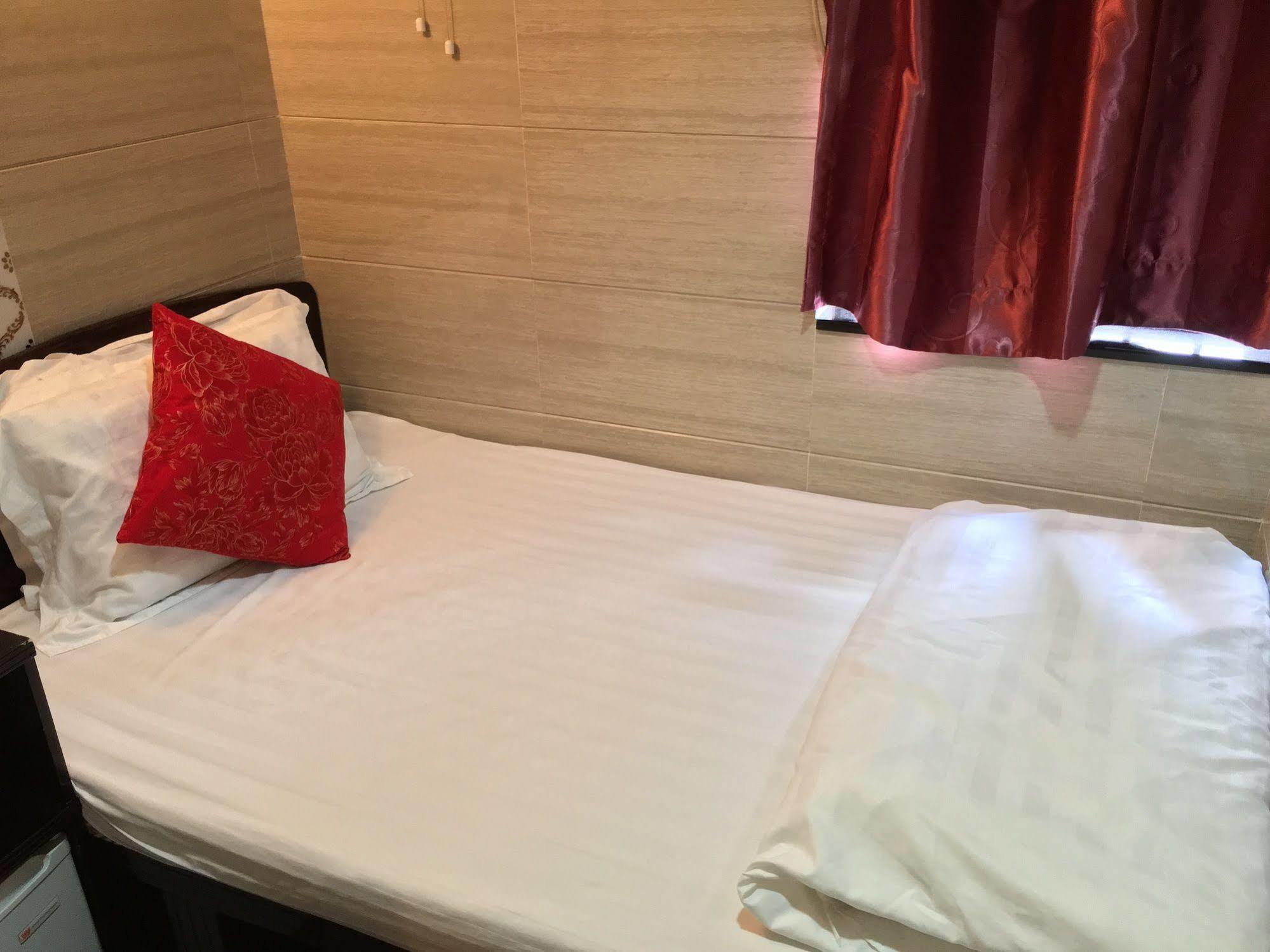 Everest Base Camp Hostel Hong Kong Bagian luar foto