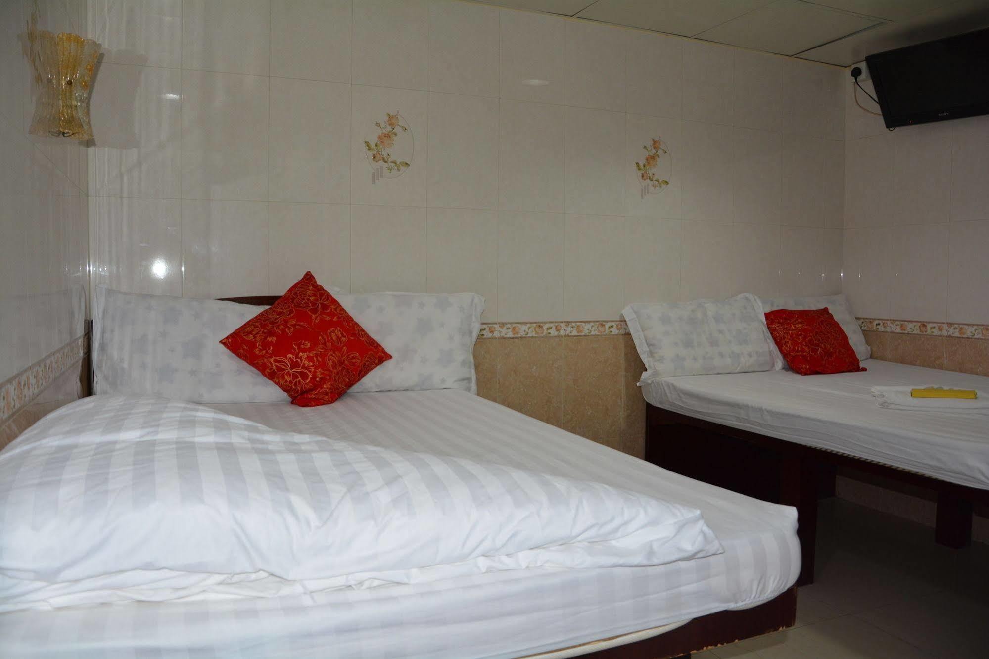 Everest Base Camp Hostel Hong Kong Bagian luar foto